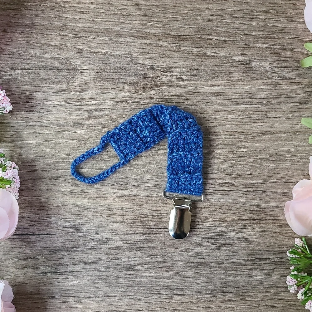 Crochet pacifier clip, baby essentials, baby shower gift, baby boy accessories